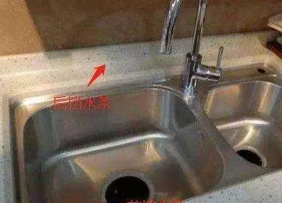 橱柜挡水条要做美缝吗