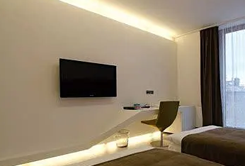 茶色玻璃电视背景墙效果图