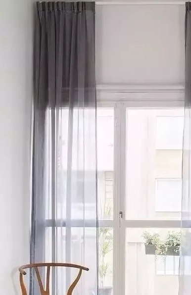 主卧室落地窗帘效果图