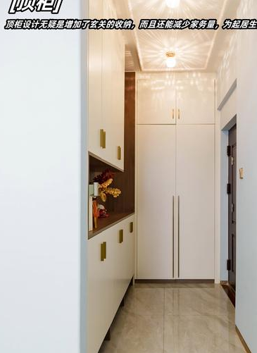 入户门正对一面墙装修效果图