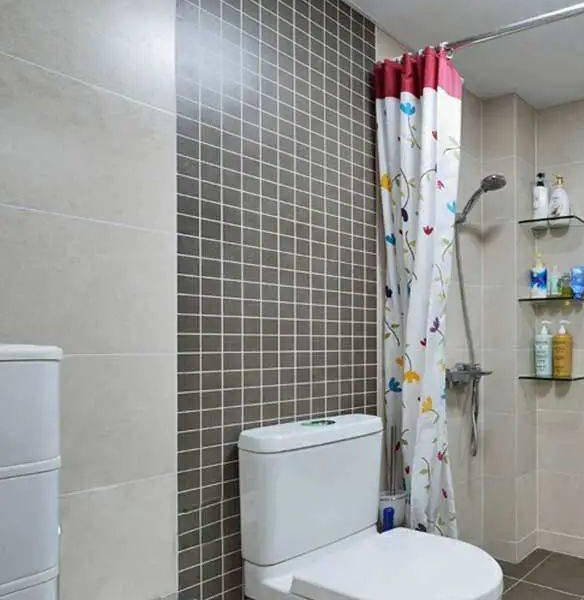 小店面玻璃门装修图片