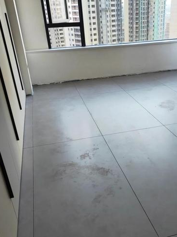 家庭常见困扰:抛光砖失光?掌握这些方法可恢复如新