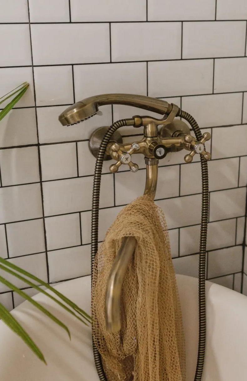 _花洒恒温的耐用吗_花洒恒温好还是不恒温好