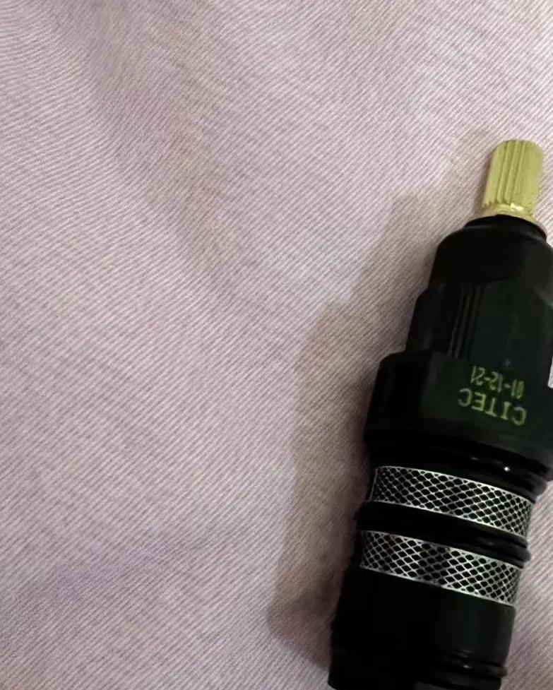 _花洒恒温的耐用吗_花洒恒温好还是不恒温好