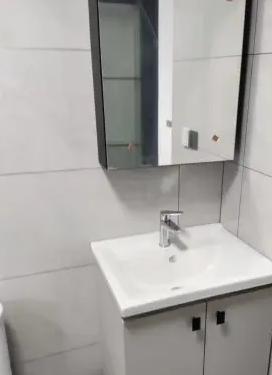 浴室柜台盆品牌__浴室柜陶瓷盆怎么选