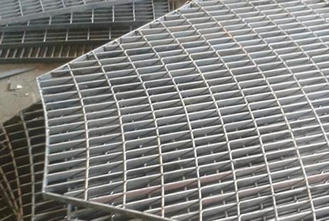 _长城格栅板怎样固定在墙上_长城板格栅安装方法