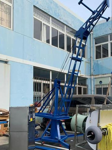 外墙清洗机器人:如何解决老龄化与高楼清洁难题,重塑行业未来?