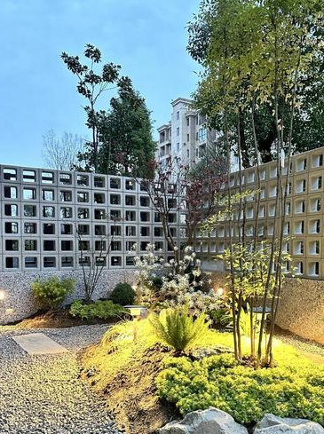 农村围墙设计指南:六大要点解析,传统与现代如何完美融合?