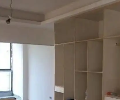 免漆板衣柜效果图