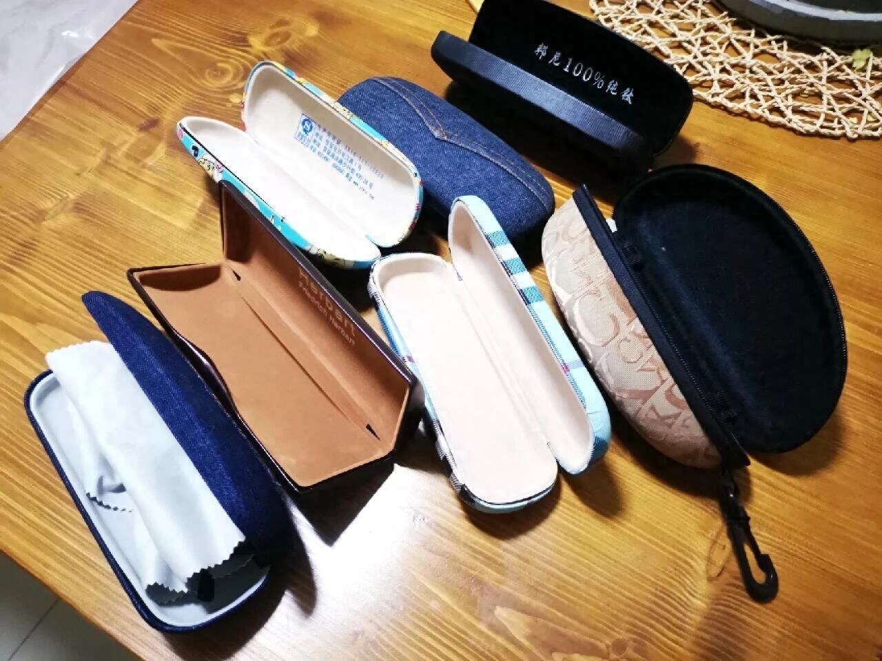 第一次对“眼镜盒”产生了敬意！打开思路后，才知道用途那么广