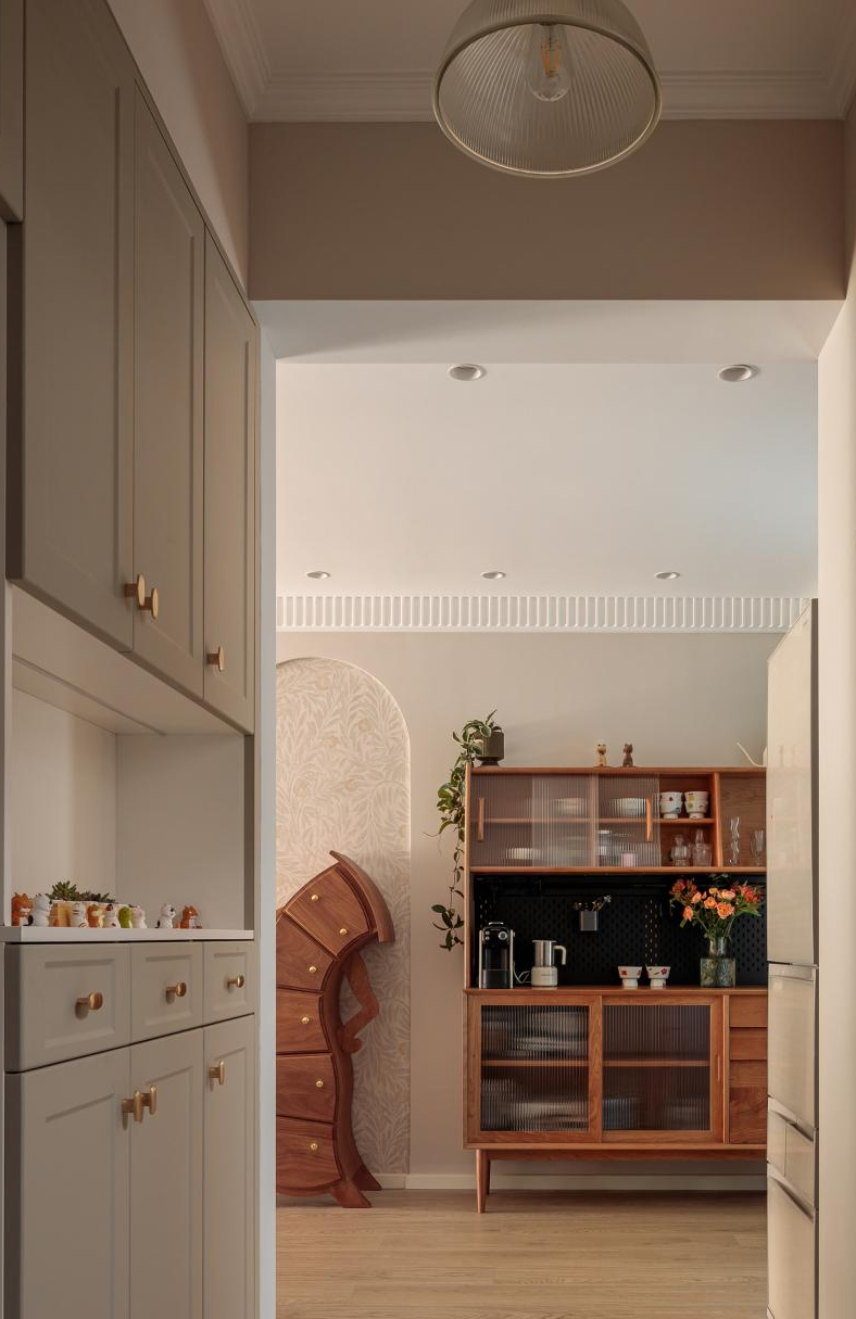 小两室改造实景！爆改4.1㎡厨房，两人的治愈系婚房装修效果图