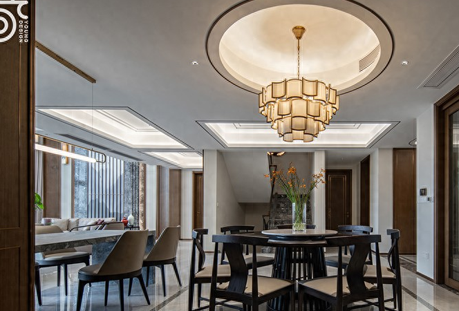 挑高客厅电视背景墙装修效果图