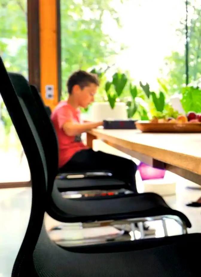 实木家具用什么擦好