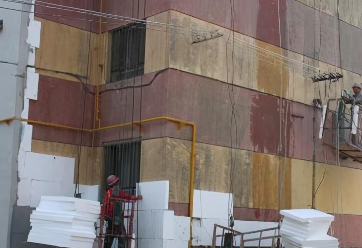 小区无地暖设施,如果一家想安装地暖,可以吗