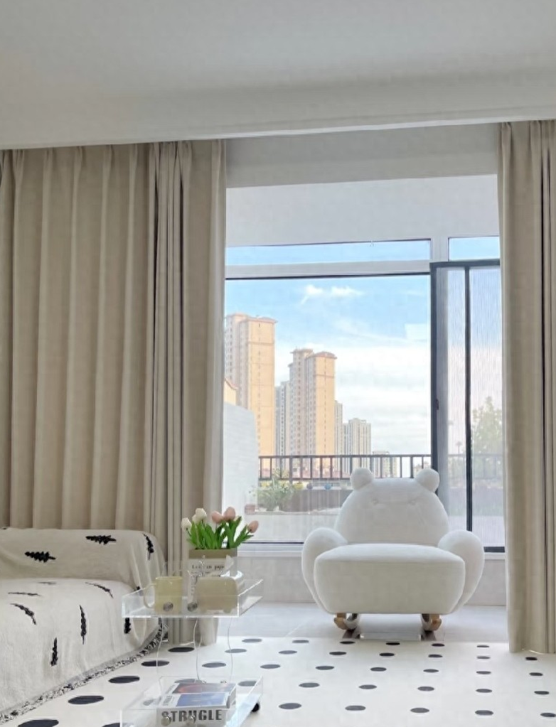 家里窗帘颜色别乱选!这4种颜色是大忌,快转给家人