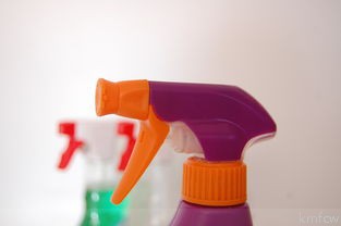  常见的清理洗手盆排水管堵塞的方法？