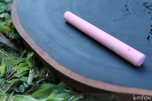  需要准备哪些材料和工具来安装泳池强制淋浴器？